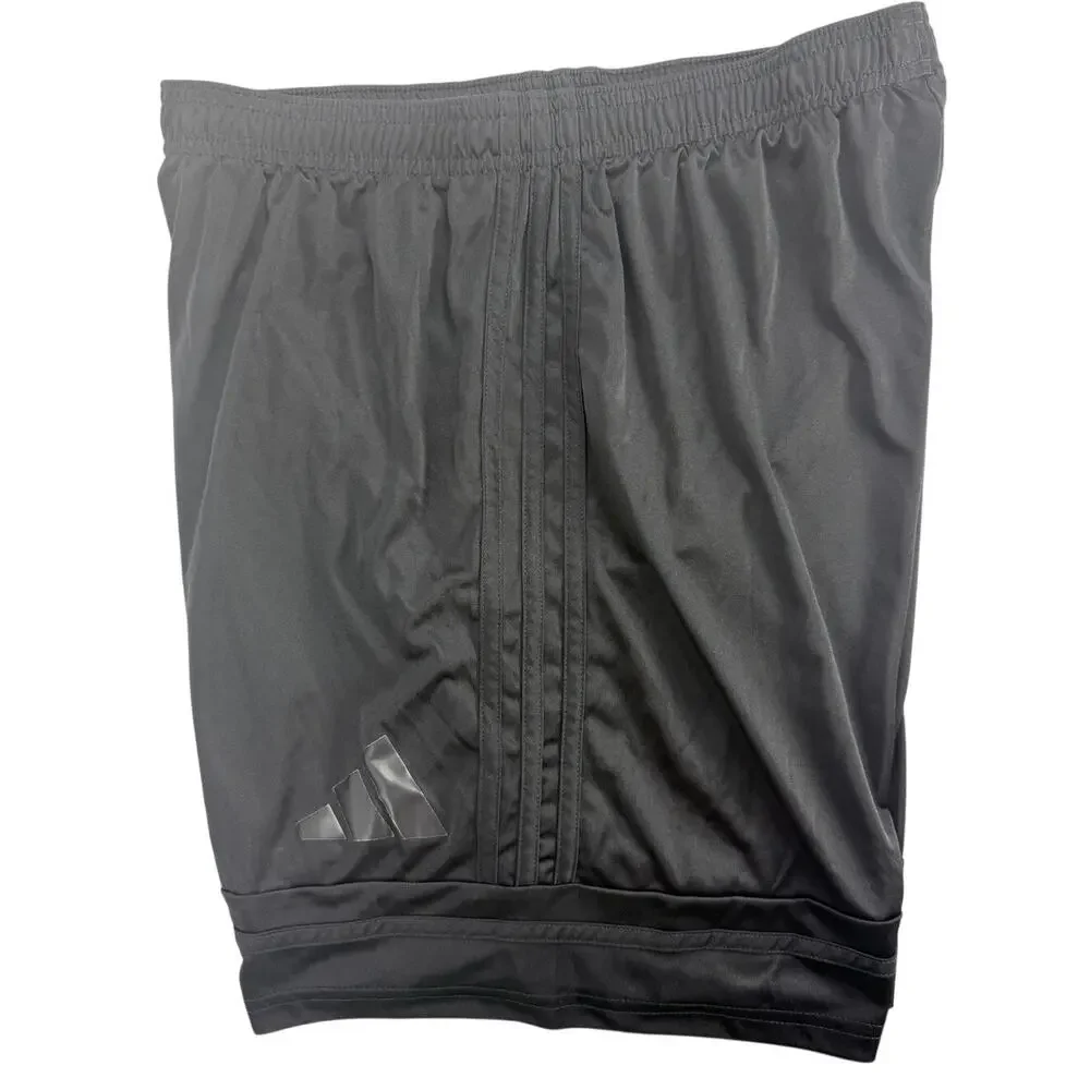 Adidas Men’s Medium Black Athletic Shorts Drawstring Waist Pockets